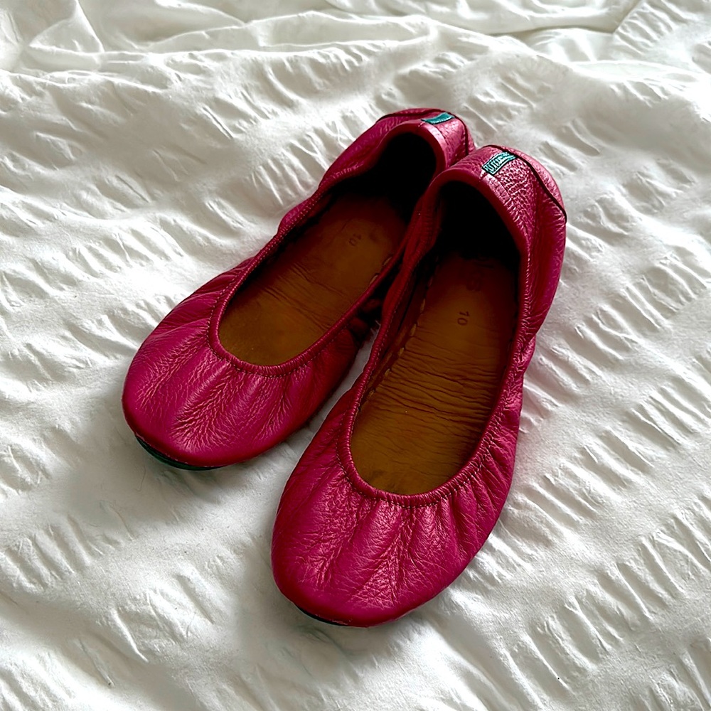 Size 10 Great condition Pink Tieks